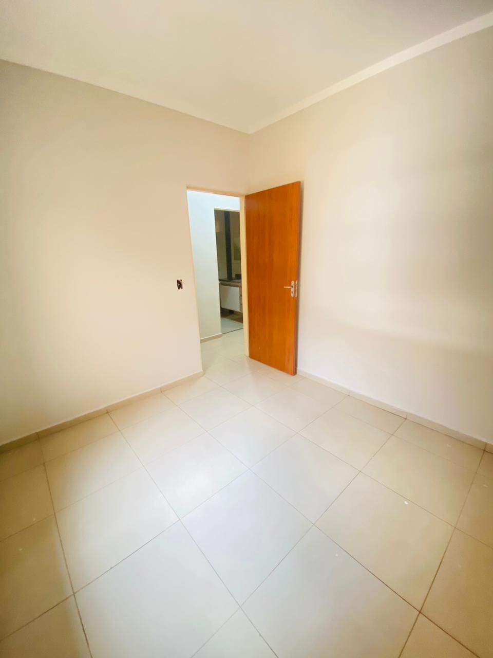 VENDE - CASA CONDOMÍNIO RUBI - 3 DORMITÓRIOS - EM BRODOWSKI-SP. brodosqui