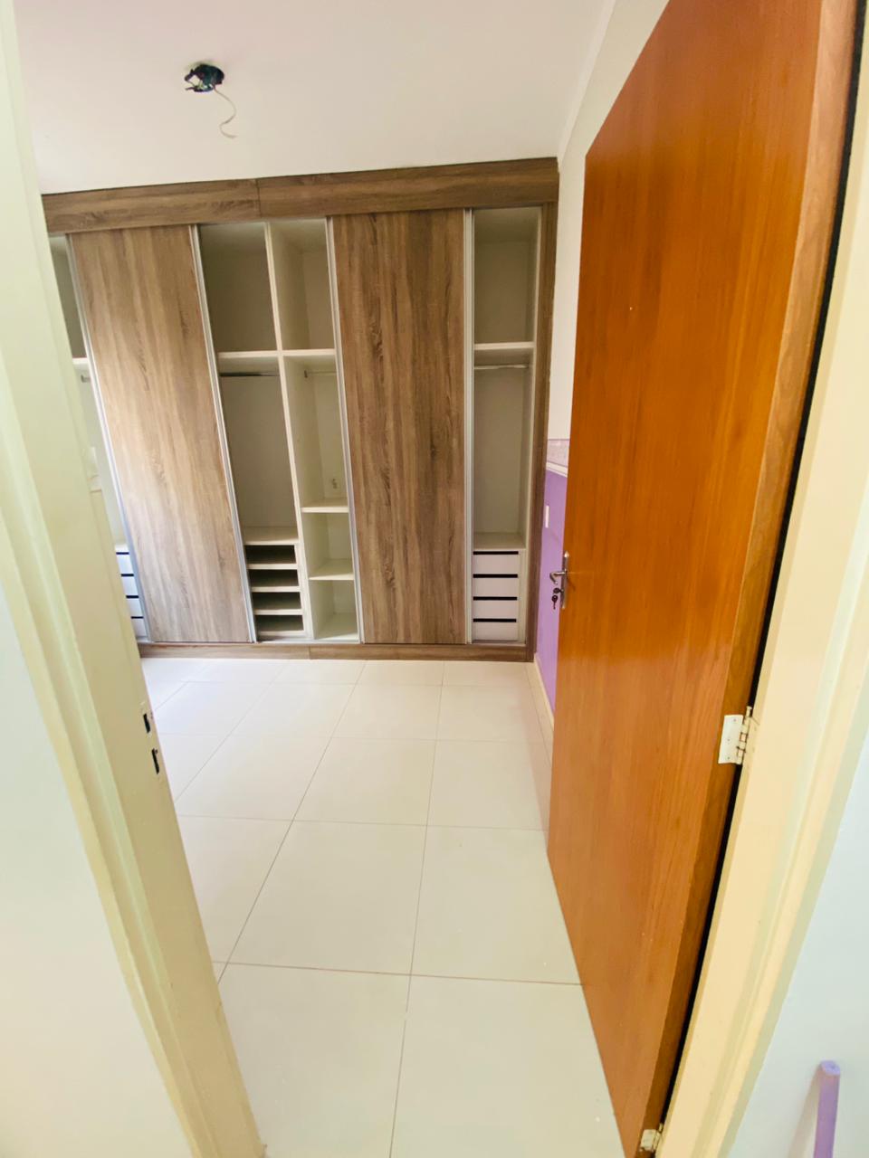 VENDE - CASA CONDOMÍNIO RUBI - 3 DORMITÓRIOS - EM BRODOWSKI-SP. brodosqui