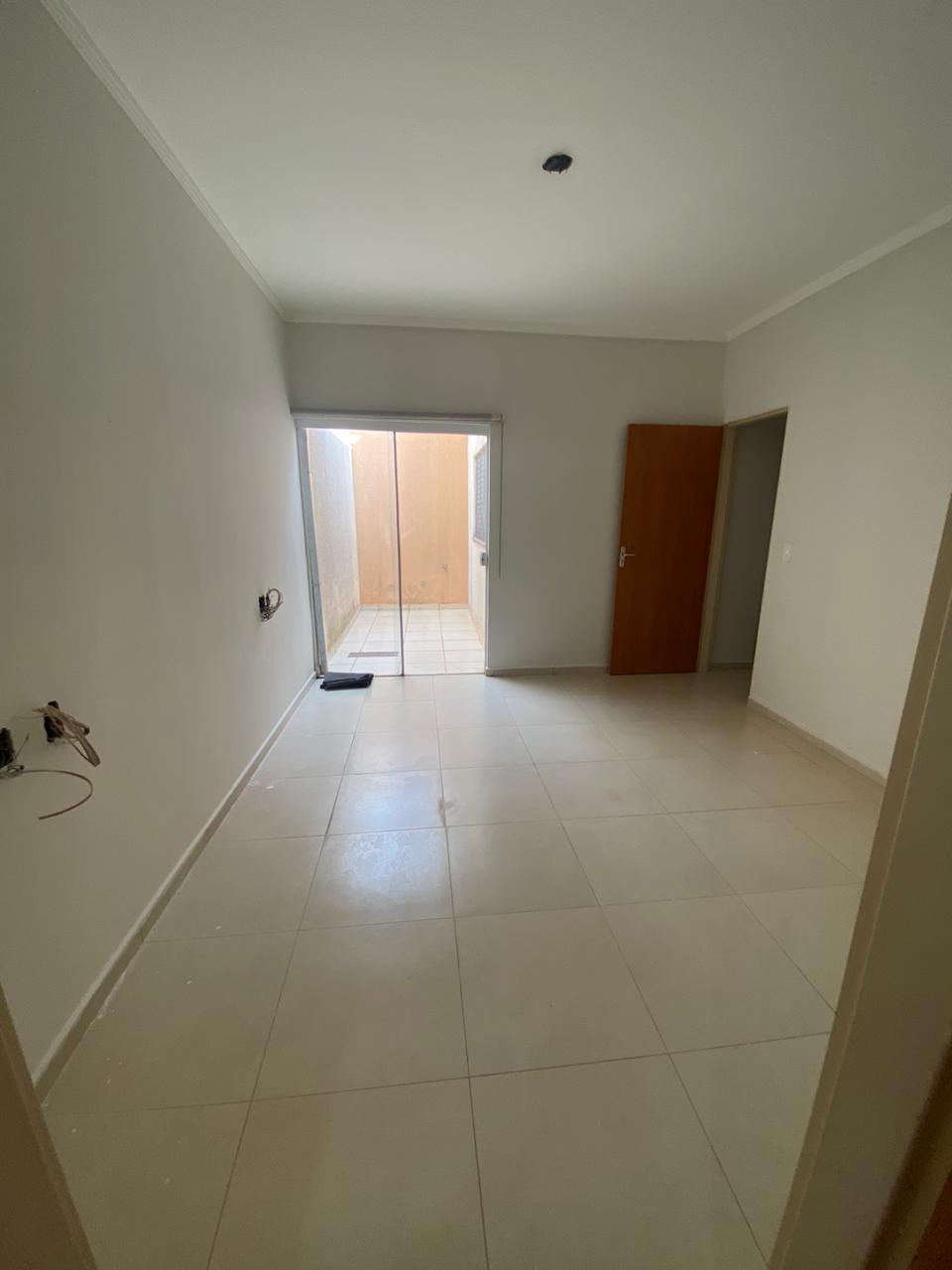 VENDE - CASA CONDOMÍNIO RUBI - 3 DORMITÓRIOS - EM BRODOWSKI-SP. brodosqui