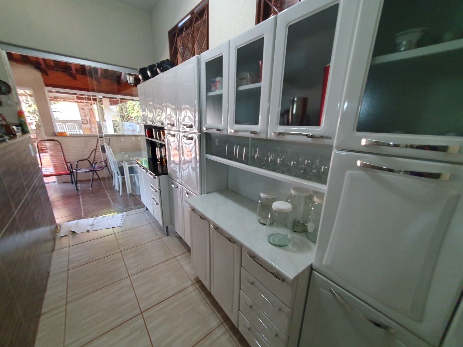 VENDE: RANCHO COMPLETO - BEIRA DO RIO PARDO - FAZENDA PAREDÃO -SERRANA-SP.
