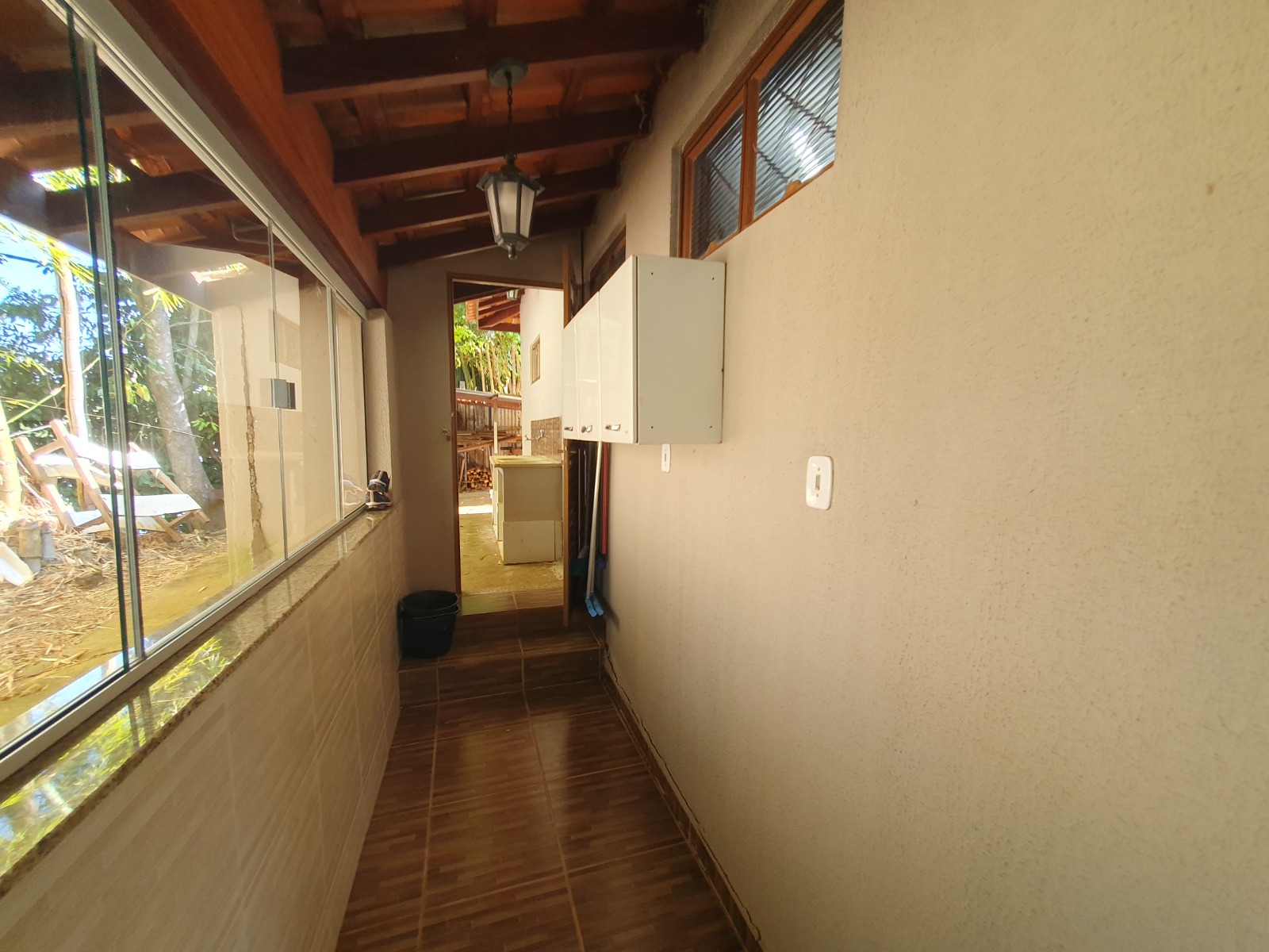 VENDE: RANCHO COMPLETO - BEIRA DO RIO PARDO - FAZENDA PAREDÃO -SERRANA-SP.