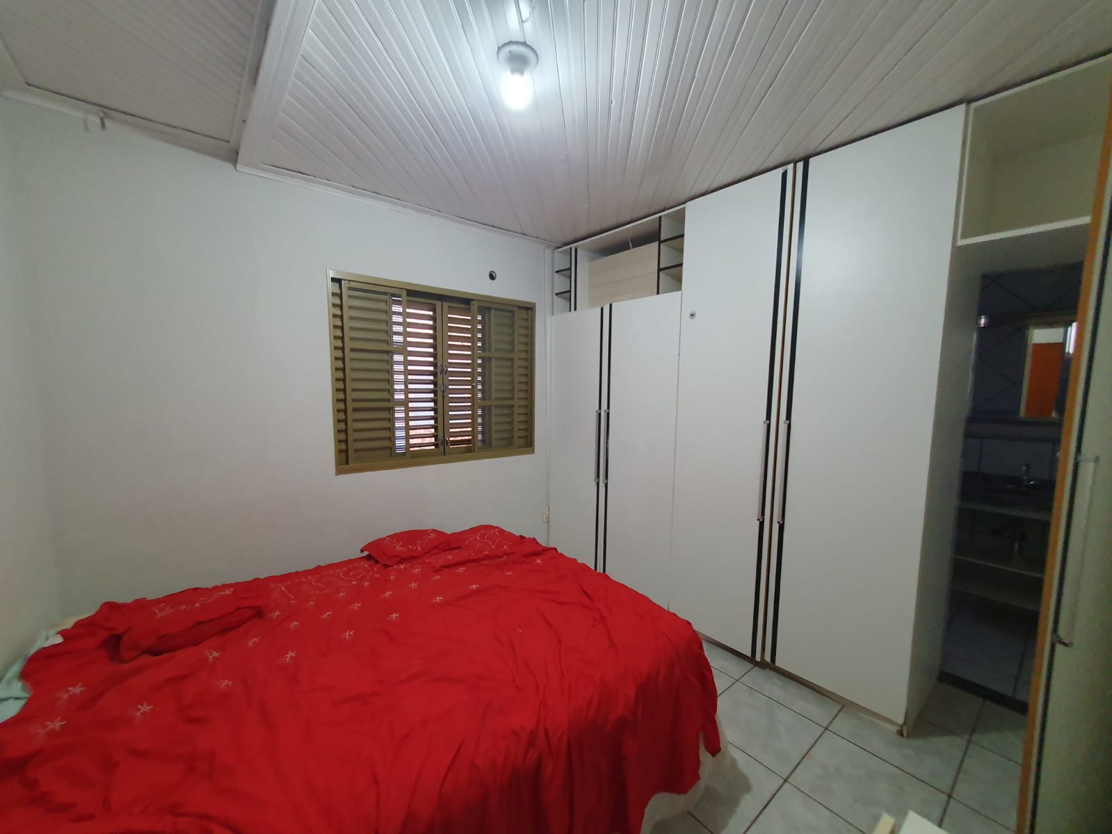 VENDE: CASA COM PISCINA - COHAB III - BRODOWSKI-SP. (Brodosqui)