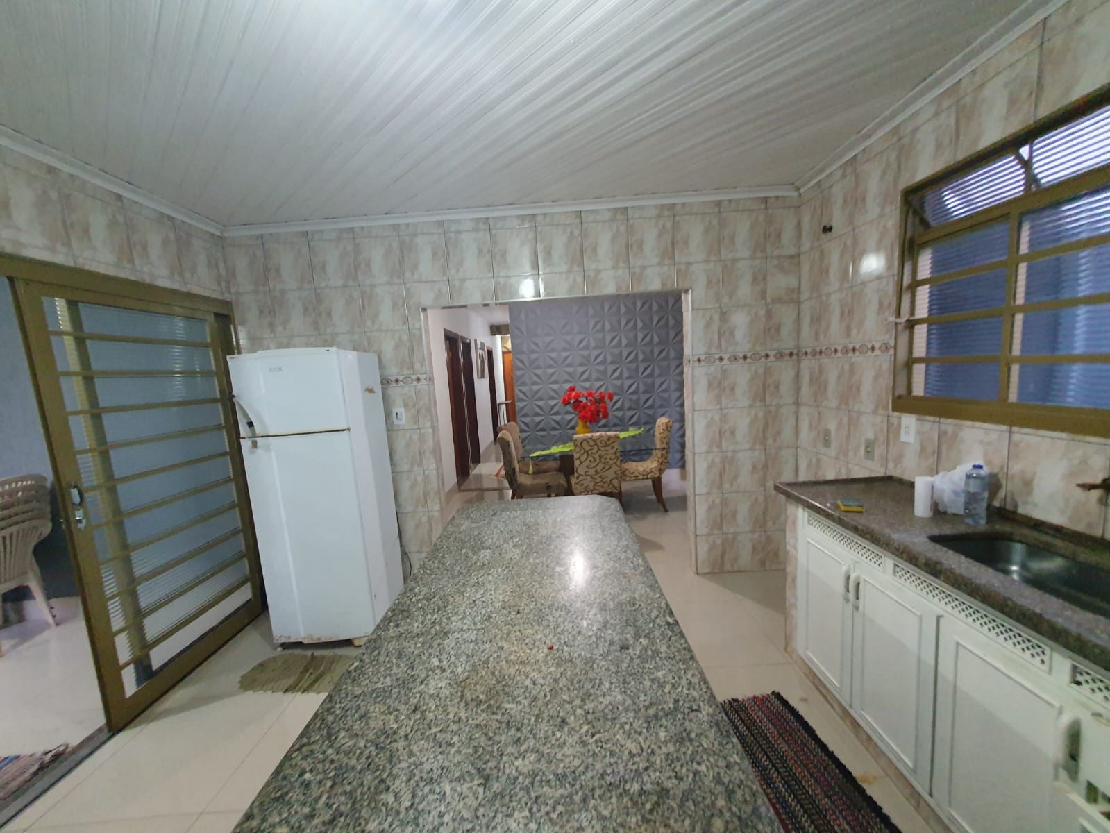 VENDE: CASA COM PISCINA - COHAB III - BRODOWSKI-SP. (Brodosqui)