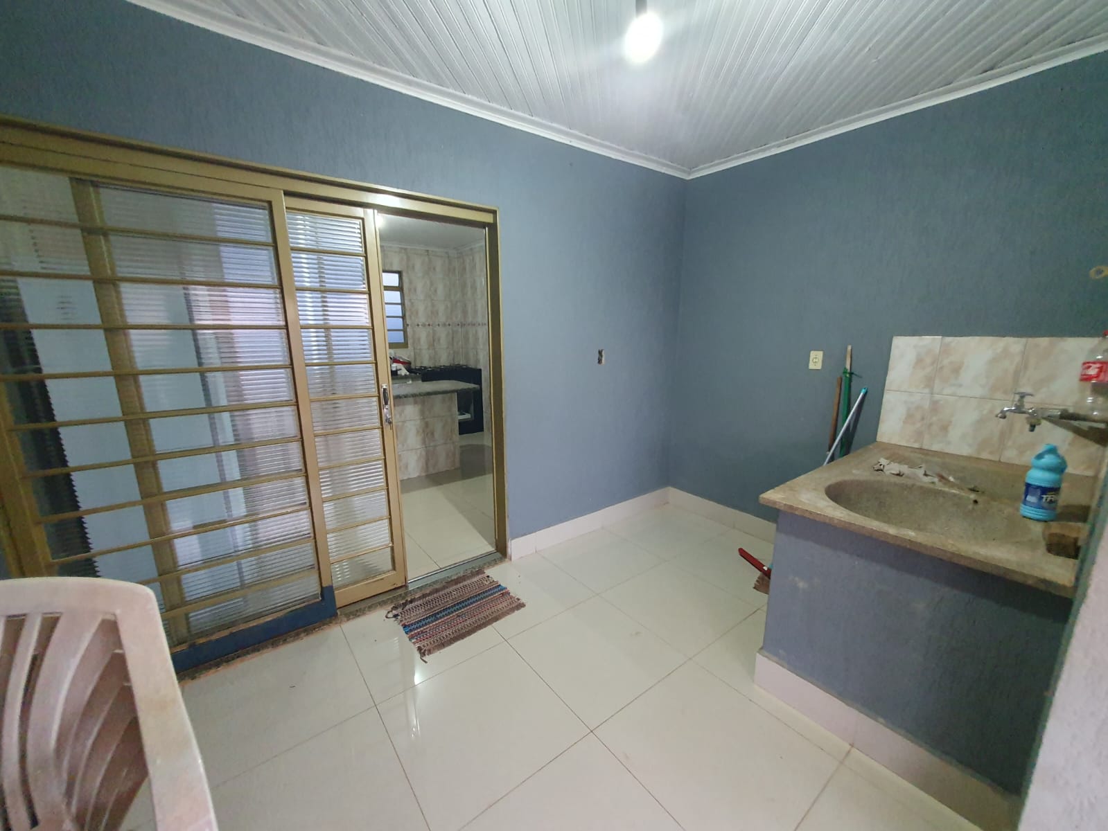 VENDE: CASA COM PISCINA - COHAB III - BRODOWSKI-SP. (Brodosqui)