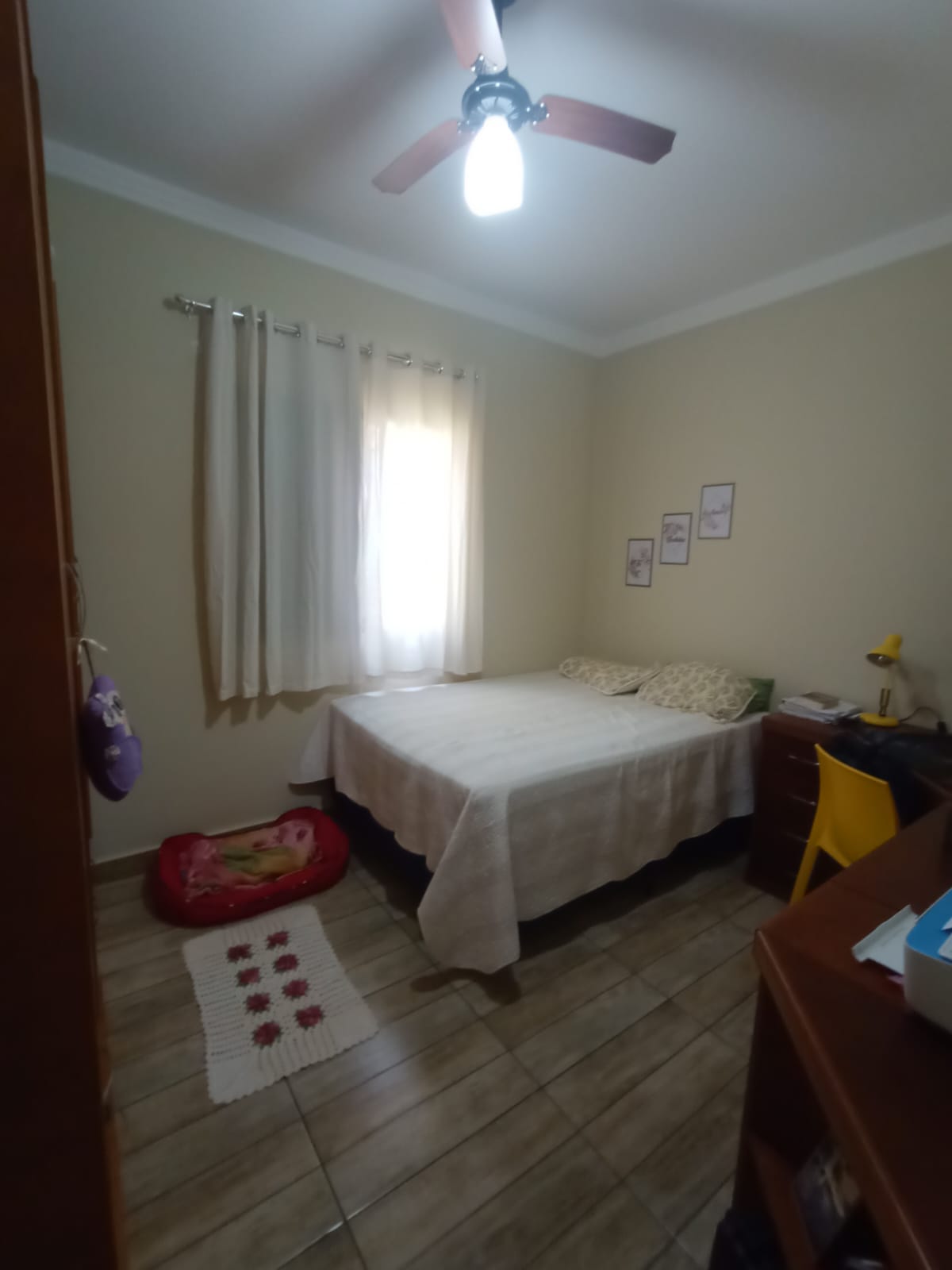 VENDE: CASA 02 DORMITÓRIOS - 