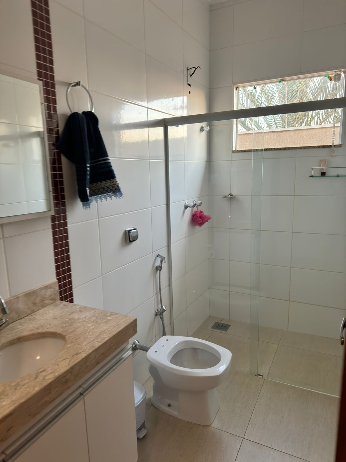 VENDE: CASA COM PISCINA - JARDIM DAS OLIVEIRAS - BRODOWSKI-SP