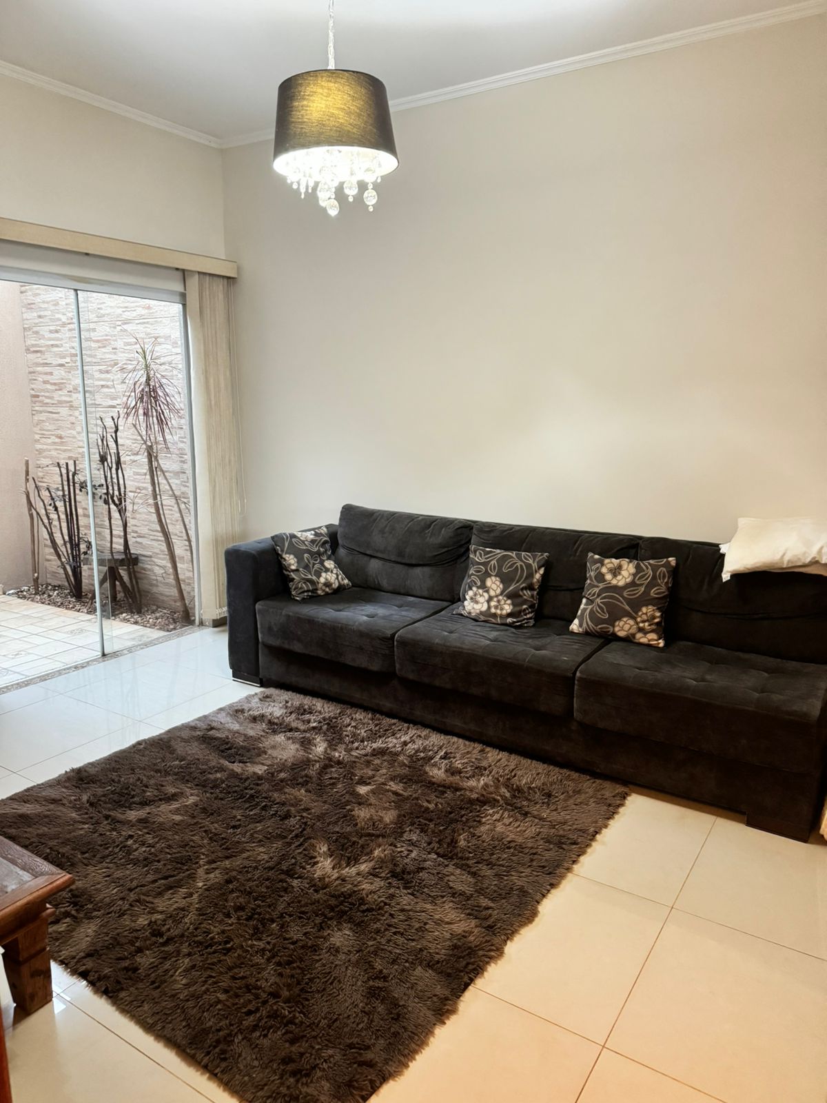 VENDE: CASA COM PISCINA - JARDIM DAS OLIVEIRAS - BRODOWSKI-SP