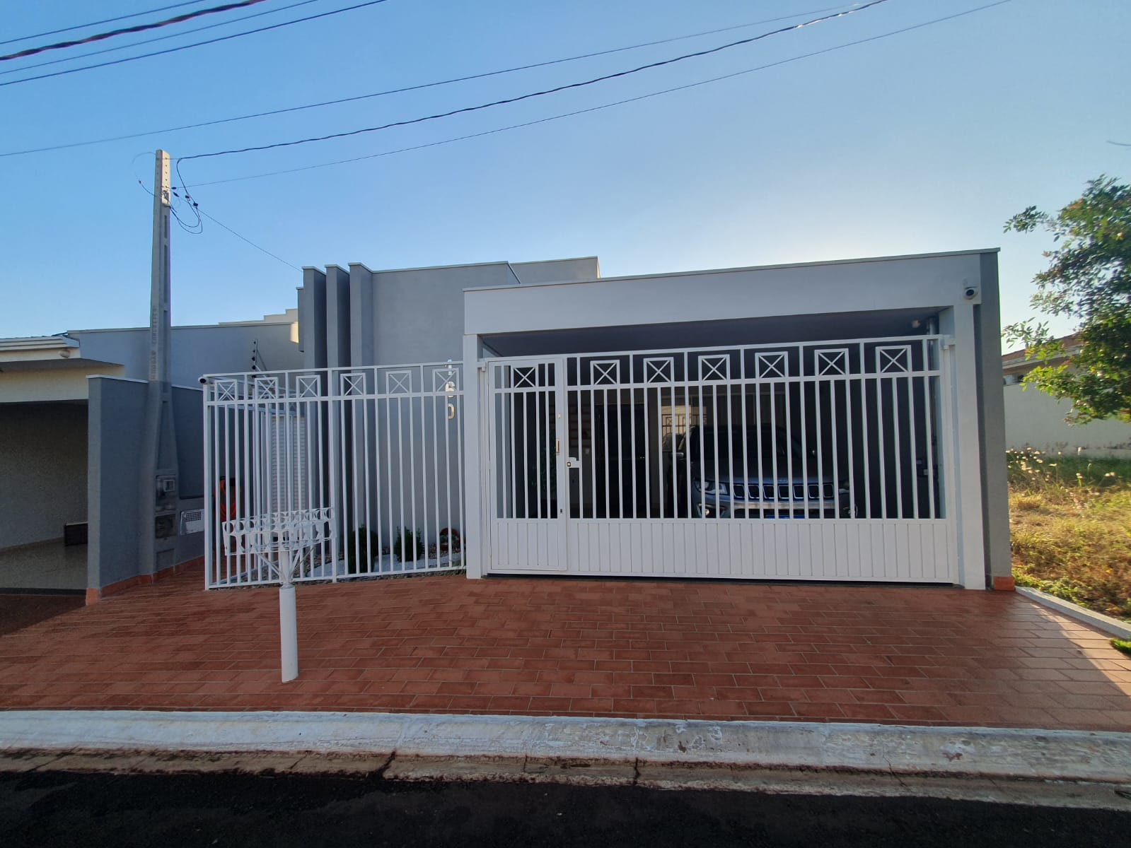 VENDE: CASA NO CONDOMÍNIO VERONA - COMPLETA - BRODOWSKI-SP.
