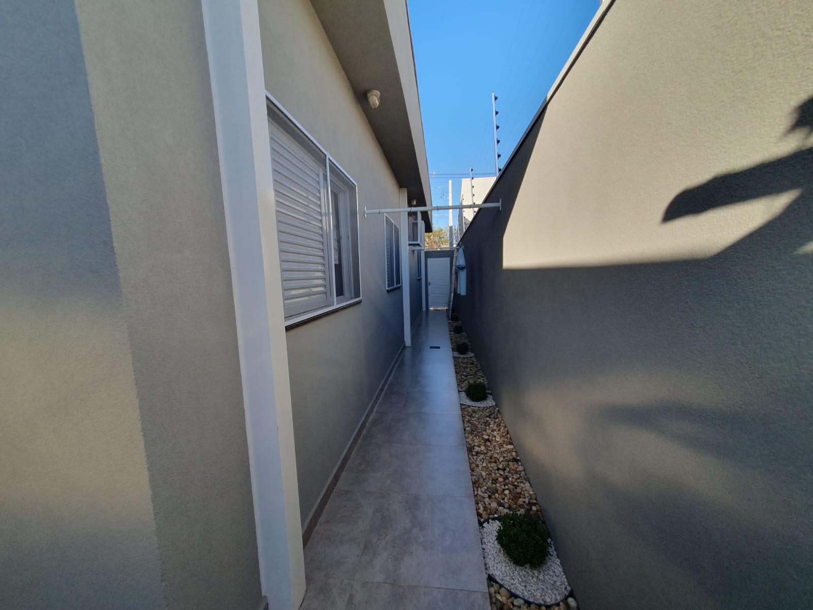 VENDE: CASA NO CONDOMÍNIO VERONA - COMPLETA - BRODOWSKI-SP.