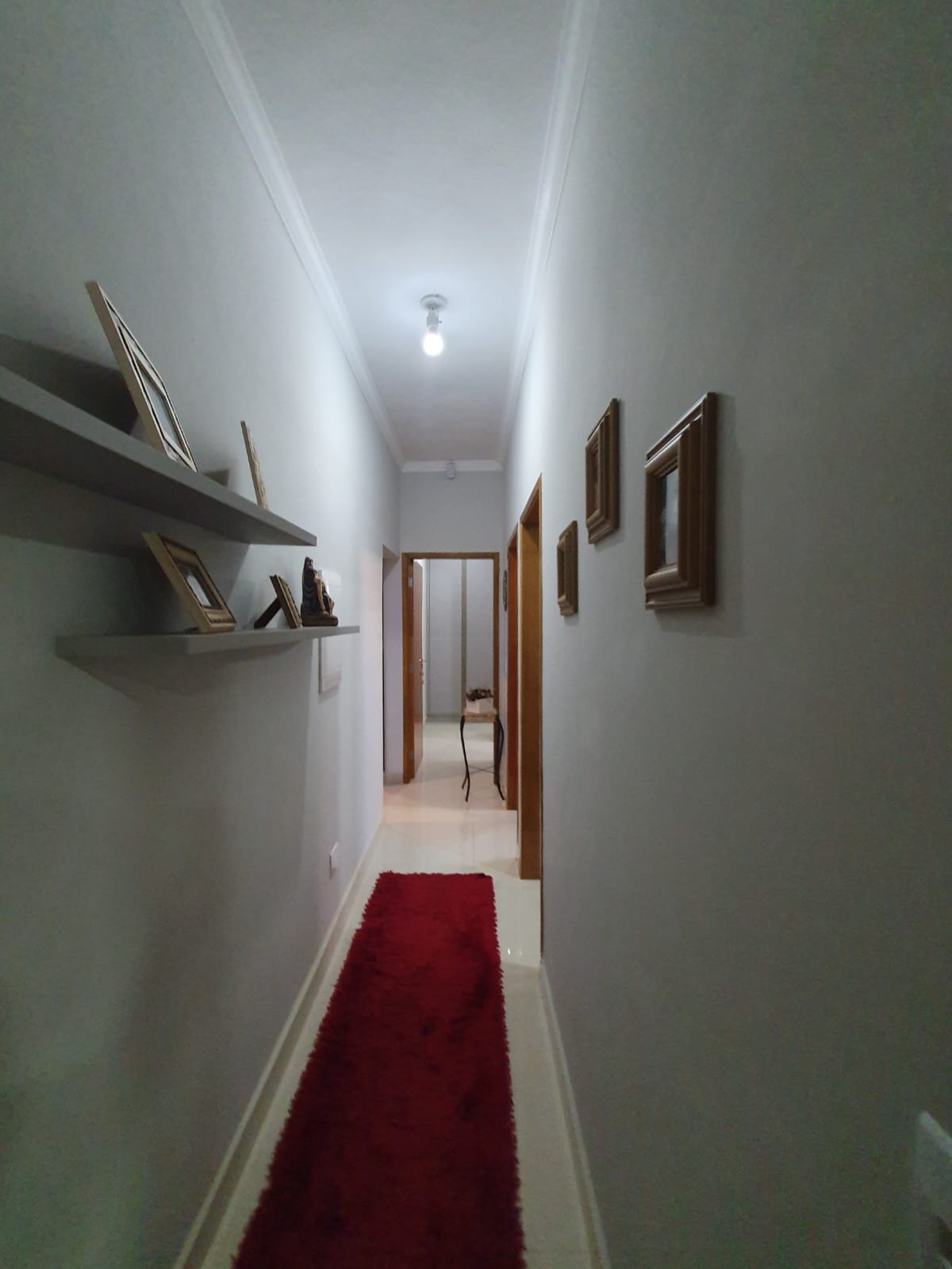 VENDE: CASA NO CONDOMÍNIO VERONA - COMPLETA - BRODOWSKI-SP.