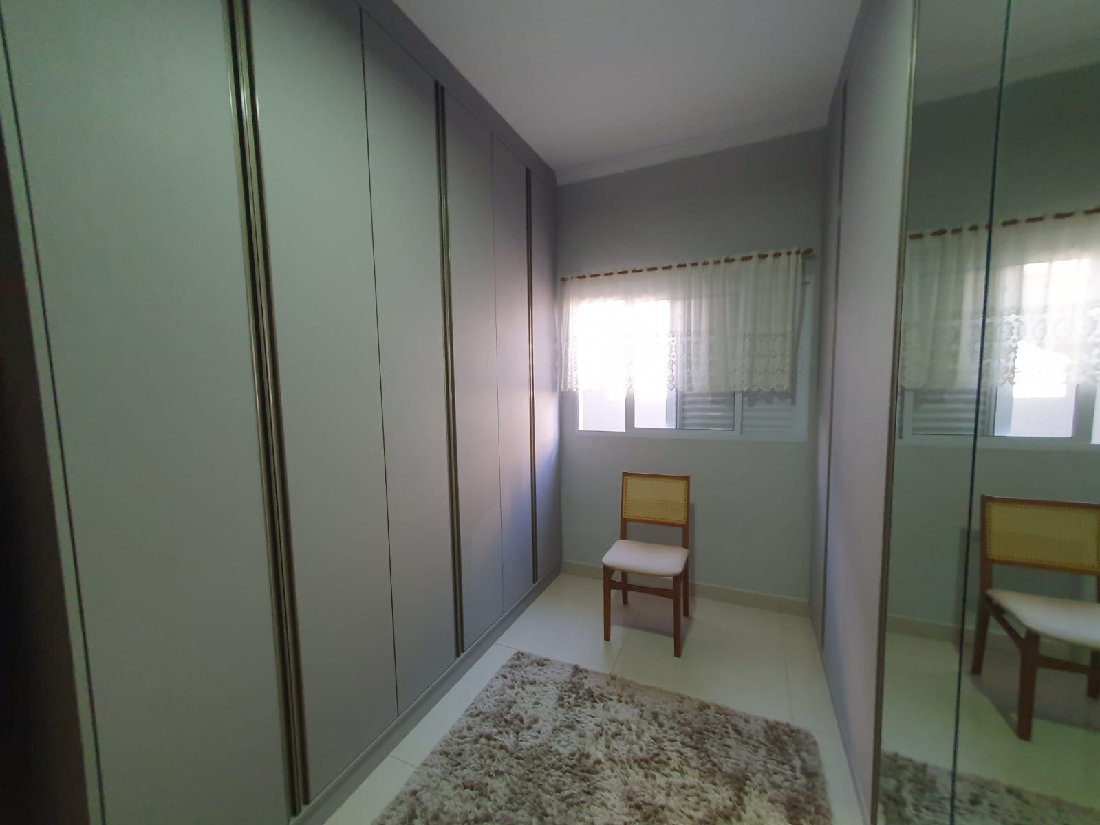 VENDE: CASA NO CONDOMÍNIO VERONA - COMPLETA - BRODOWSKI-SP.