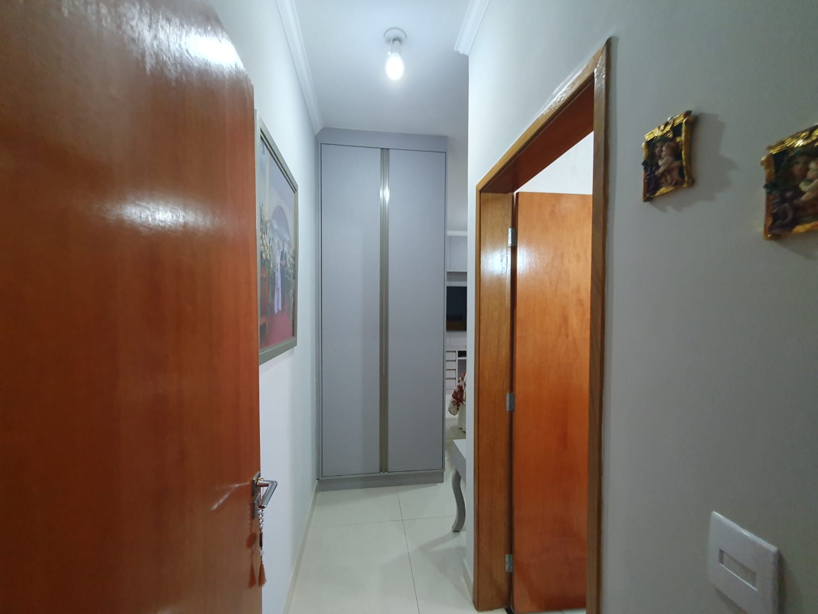 VENDE: CASA NO CONDOMÍNIO VERONA - COMPLETA - BRODOWSKI-SP.