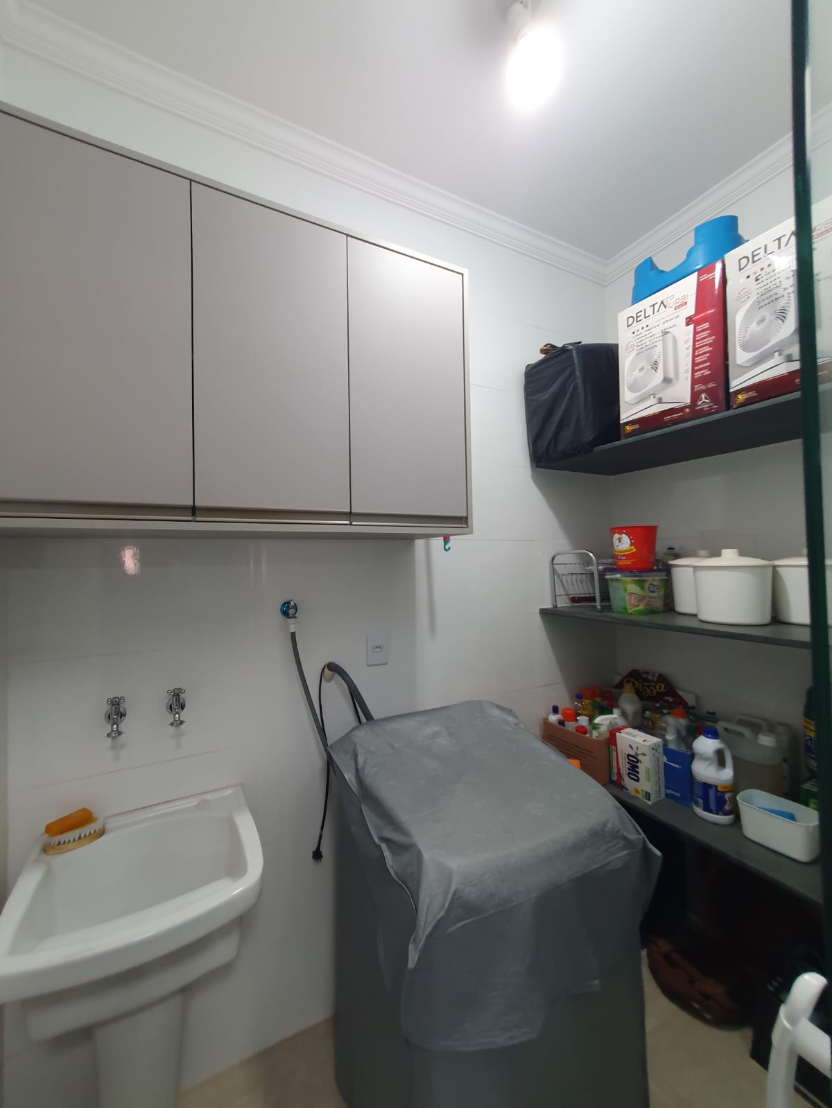 VENDE: CASA NO CONDOMÍNIO VERONA - COMPLETA - BRODOWSKI-SP.