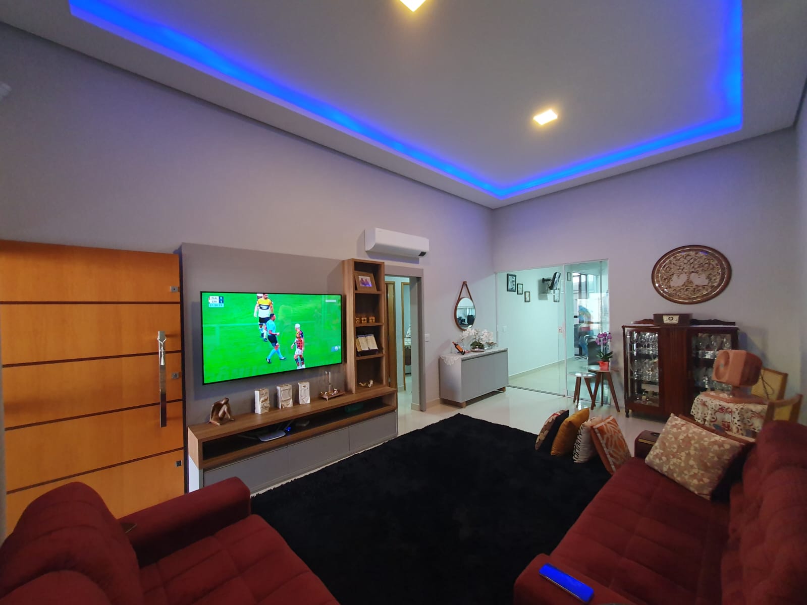 VENDE: CASA NO CONDOMÍNIO VERONA - COMPLETA - BRODOWSKI-SP.
