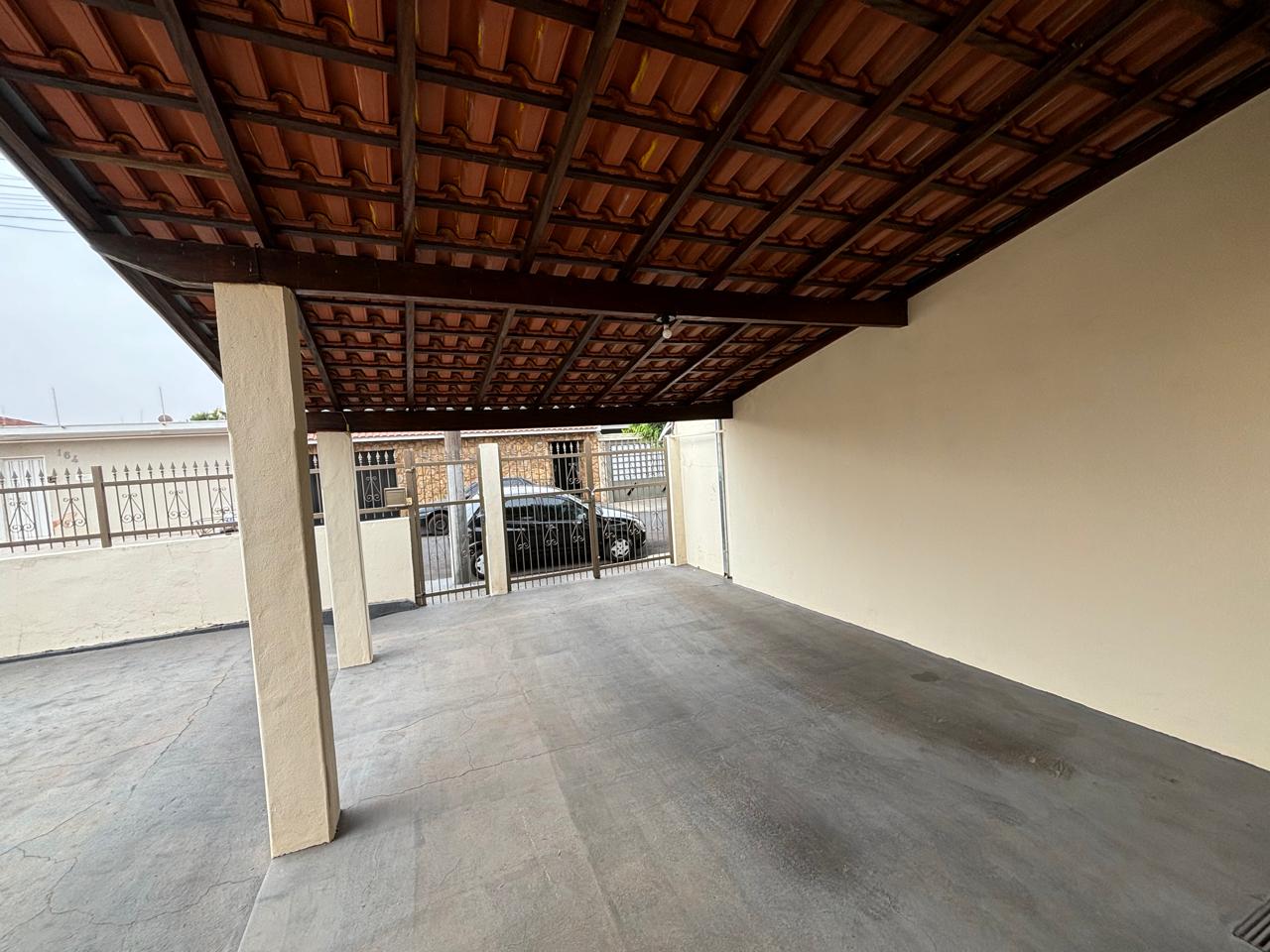 VENDE: CASA 03 DORMITÓRIOS - COHAB I - BRODOWSKI-SP.