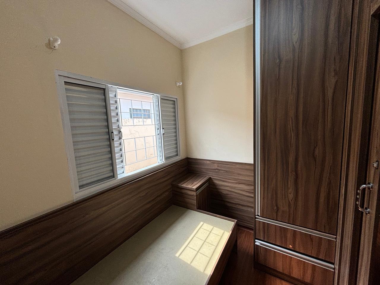 VENDE: CASA 03 DORMITÓRIOS - COHAB I - BRODOWSKI-SP.