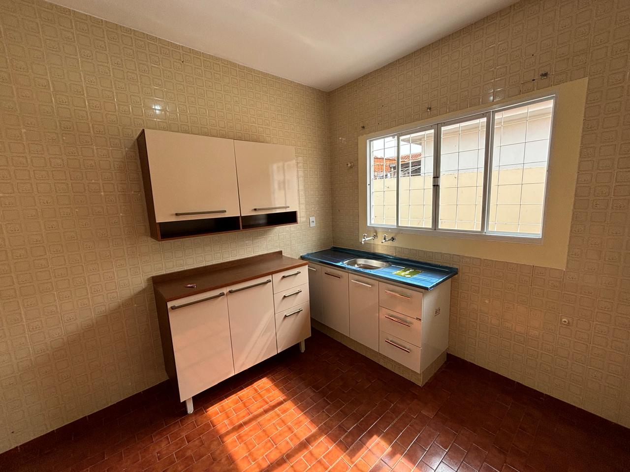 VENDE: CASA 03 DORMITÓRIOS - COHAB I - BRODOWSKI-SP.