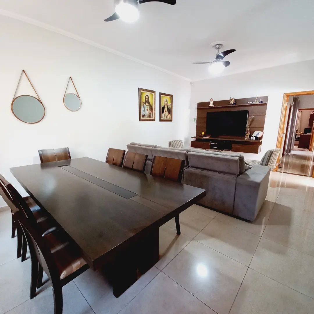 VENDE - CASA 03 DORMITÓRIOS - SUÍTE - JARDIM MARIA IMACULADA II - BRODOWSKI-SP.
