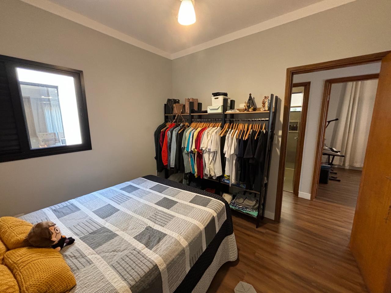 VENDE. RESIDENCIA DE ALTO PADRÃO COM 03 DORMITÓRIOS - CENTRO - BRODOWSKI-SP 