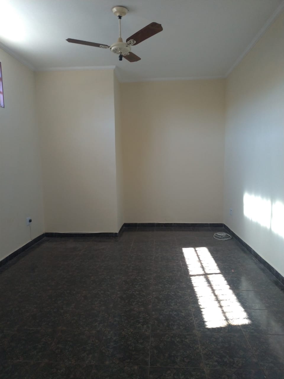 VENDE: CASA 02 DORMITÓRIOS - JARDIM PALMEIRAS - RIBEIRÃO PRETO-SP