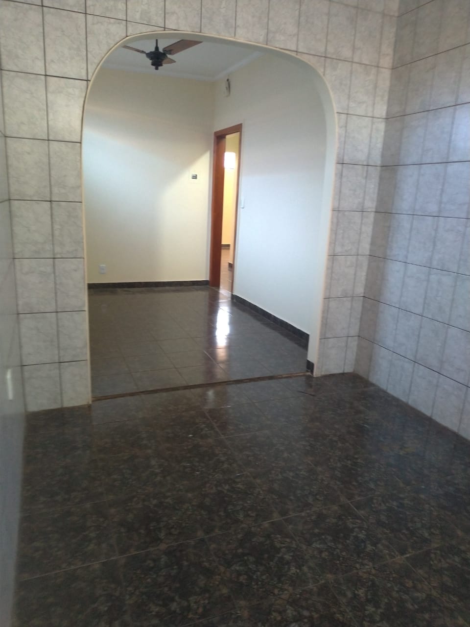 VENDE: CASA 02 DORMITÓRIOS - JARDIM PALMEIRAS - RIBEIRÃO PRETO-SP