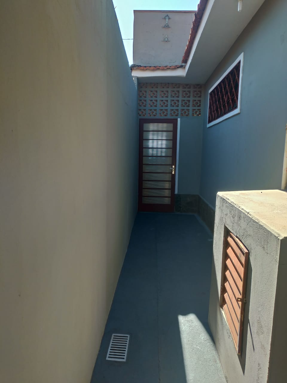 VENDE: CASA 02 DORMITÓRIOS - JARDIM PALMEIRAS - RIBEIRÃO PRETO-SP