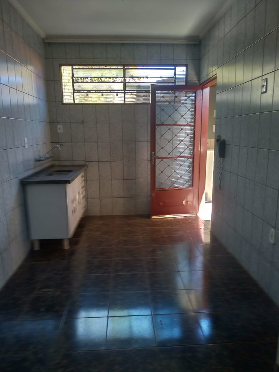 VENDE: CASA 02 DORMITÓRIOS - JARDIM PALMEIRAS - RIBEIRÃO PRETO-SP