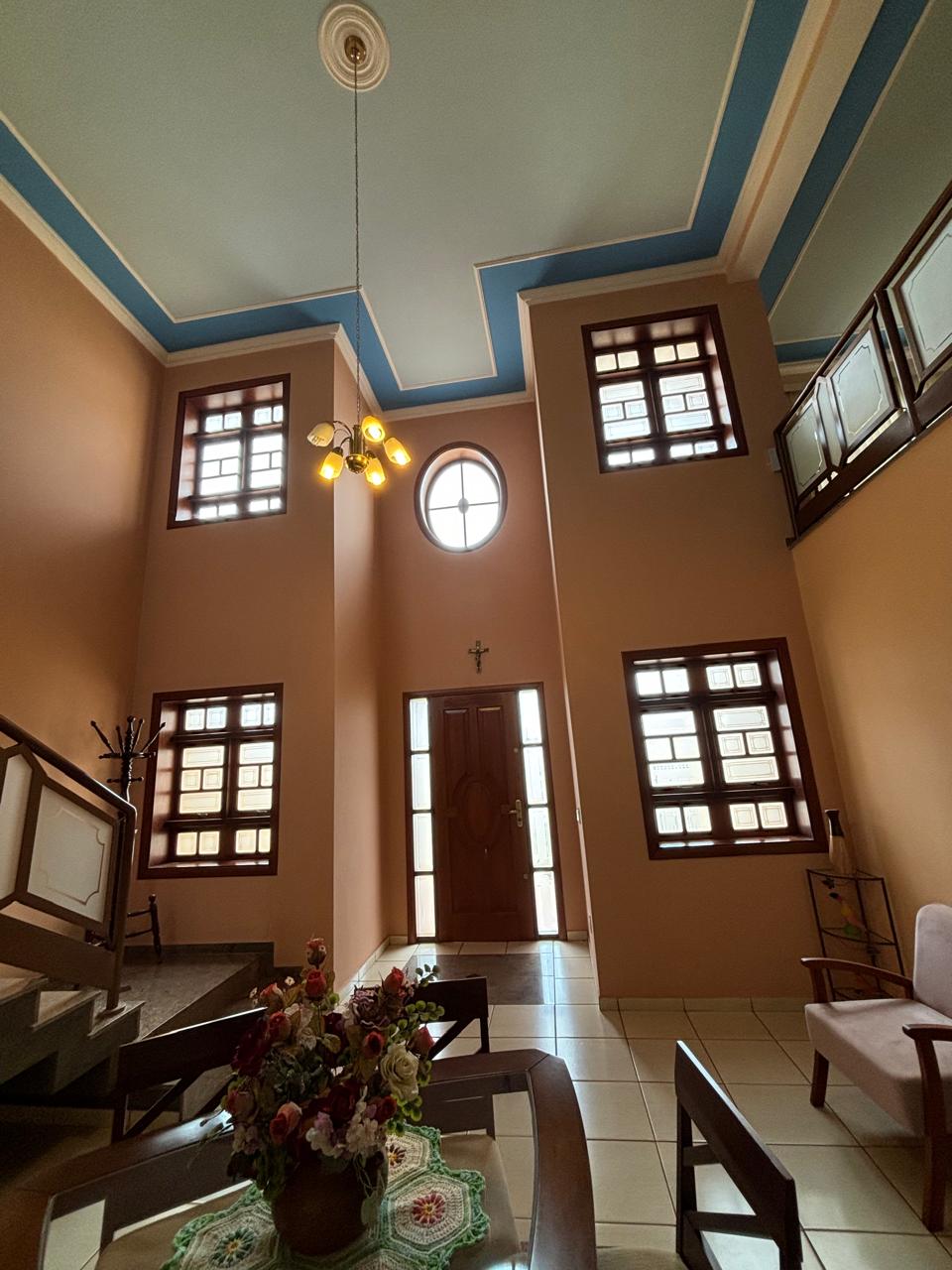 VENDE. RESIDENCIA DE ALTO PADRÃO COM 03 SUÍTES - ARANTES FERREIRA - BRODOWSKI-SP