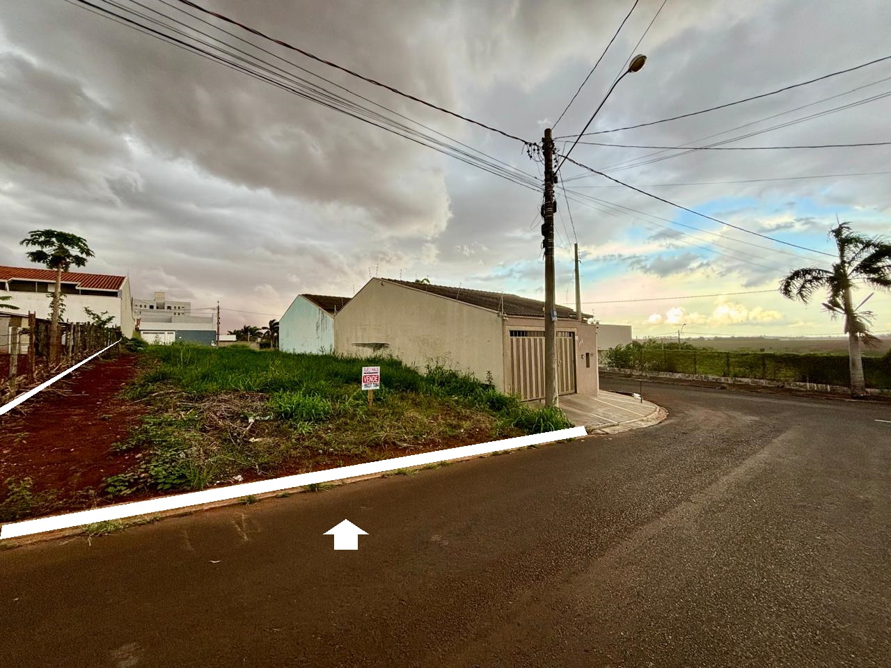 VENDE: TERRENO - PRONTO PARA CONSTRUIR - JARDIM MARIA IMACULADA II EM BRODOWSKI-SP
