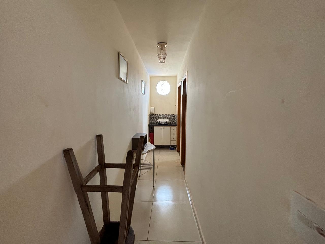 VENDE: CASA COM PISCINA - 02 DORMITÓRIOS - RESIDENCIAL BOM JARDIM - BRODOWSKI-SP.