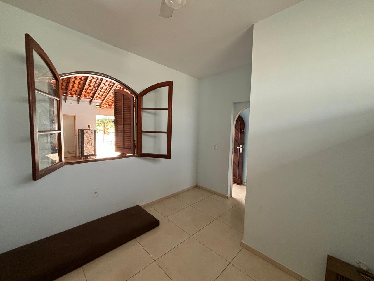 VENDE: CASA COM PISCINA - 02 DORMITÓRIOS - RESIDENCIAL BOM JARDIM - BRODOWSKI-SP.