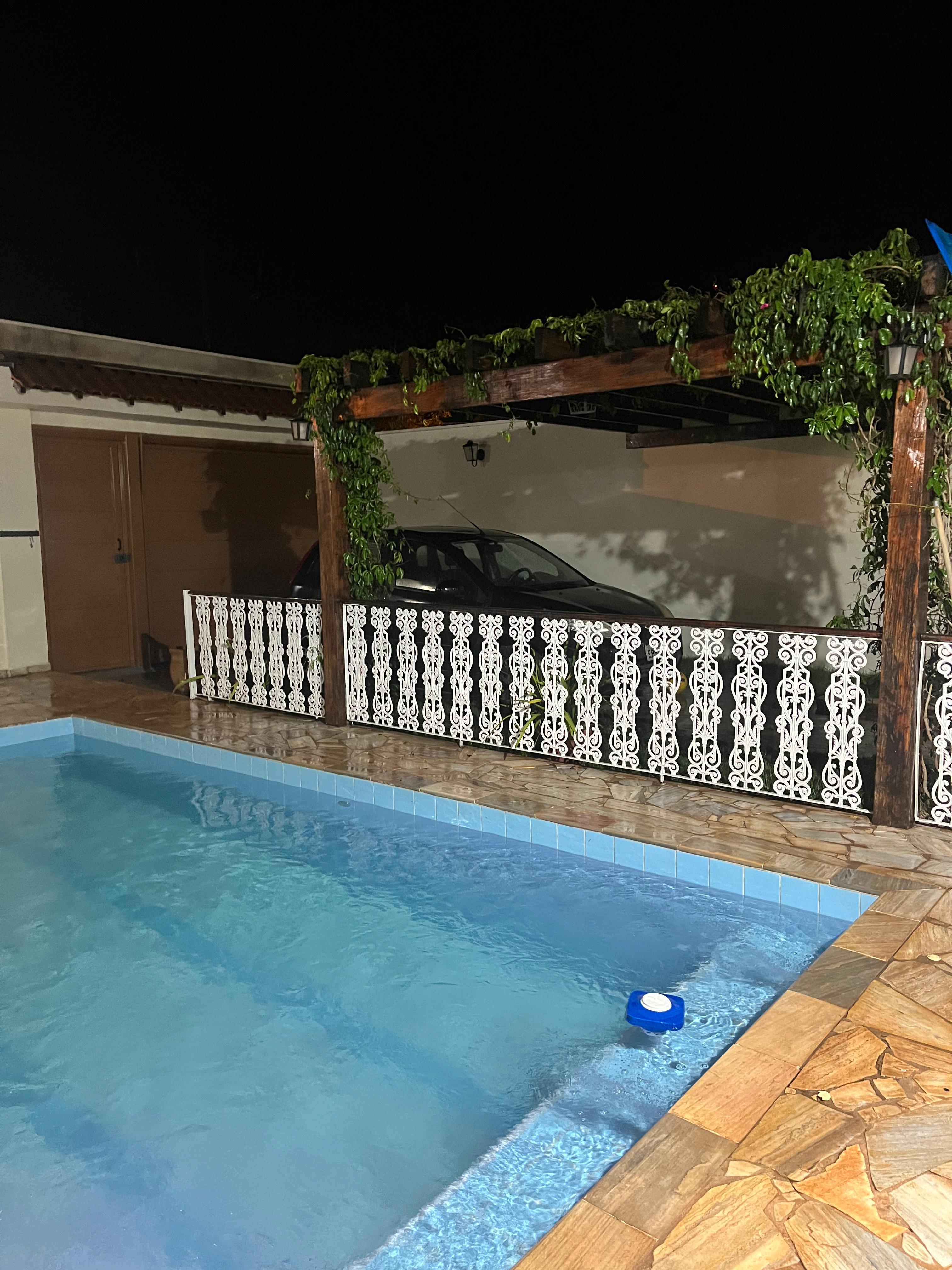 VENDE: CASA COM PISCINA - 02 DORMITÓRIOS - RESIDENCIAL BOM JARDIM - BRODOWSKI-SP.
