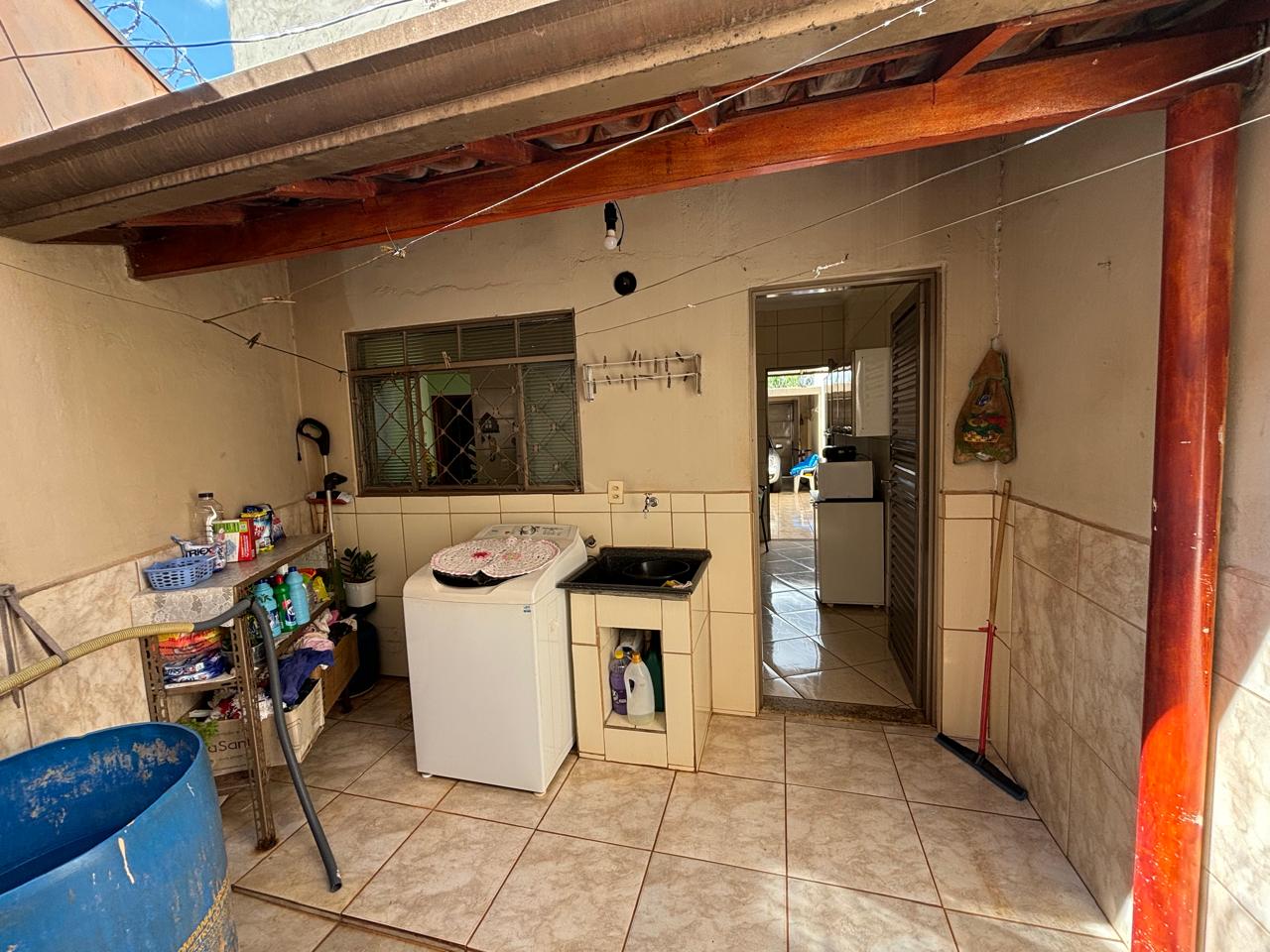 VENDE: CASA 02 DORMITÓRIOS - CENTRO - BRODOWSKI-SP. Brodosqui