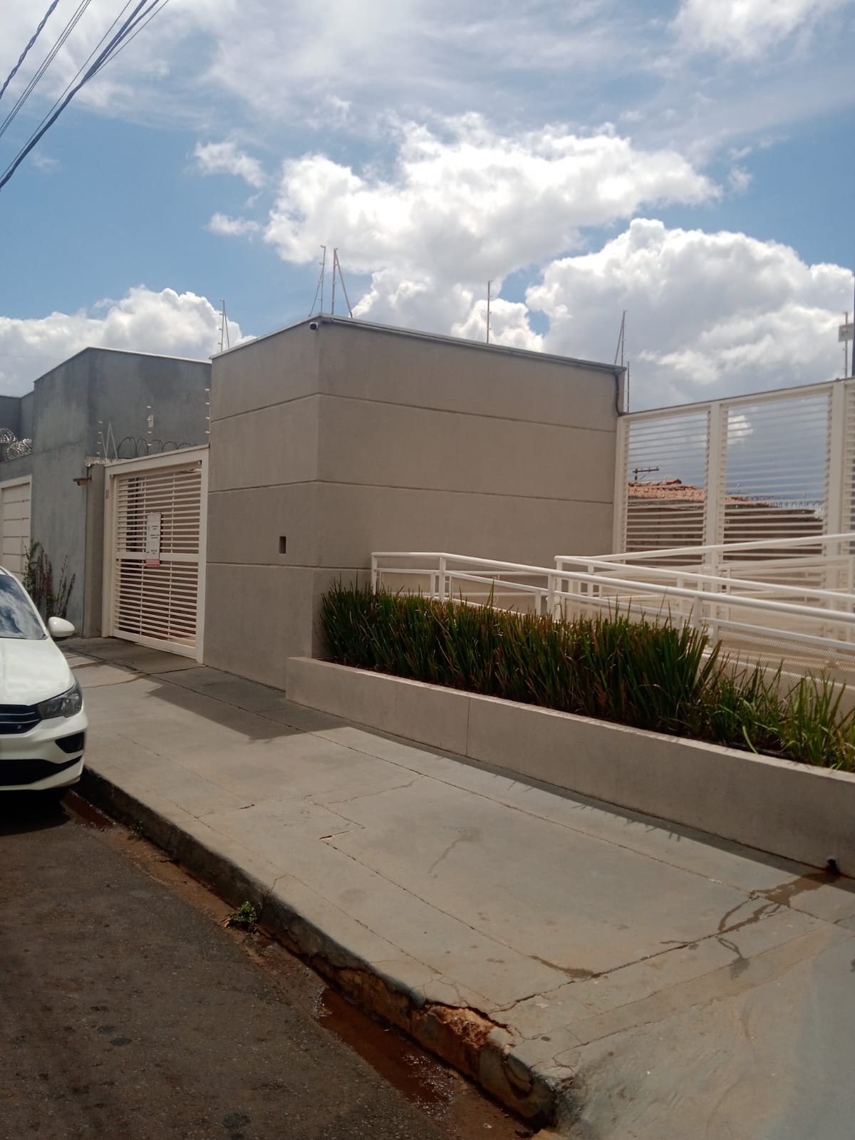 Apartamento 02 dormitórios sendo 01 suíte - Sumarezinho - Ribeirão Preto/SP
