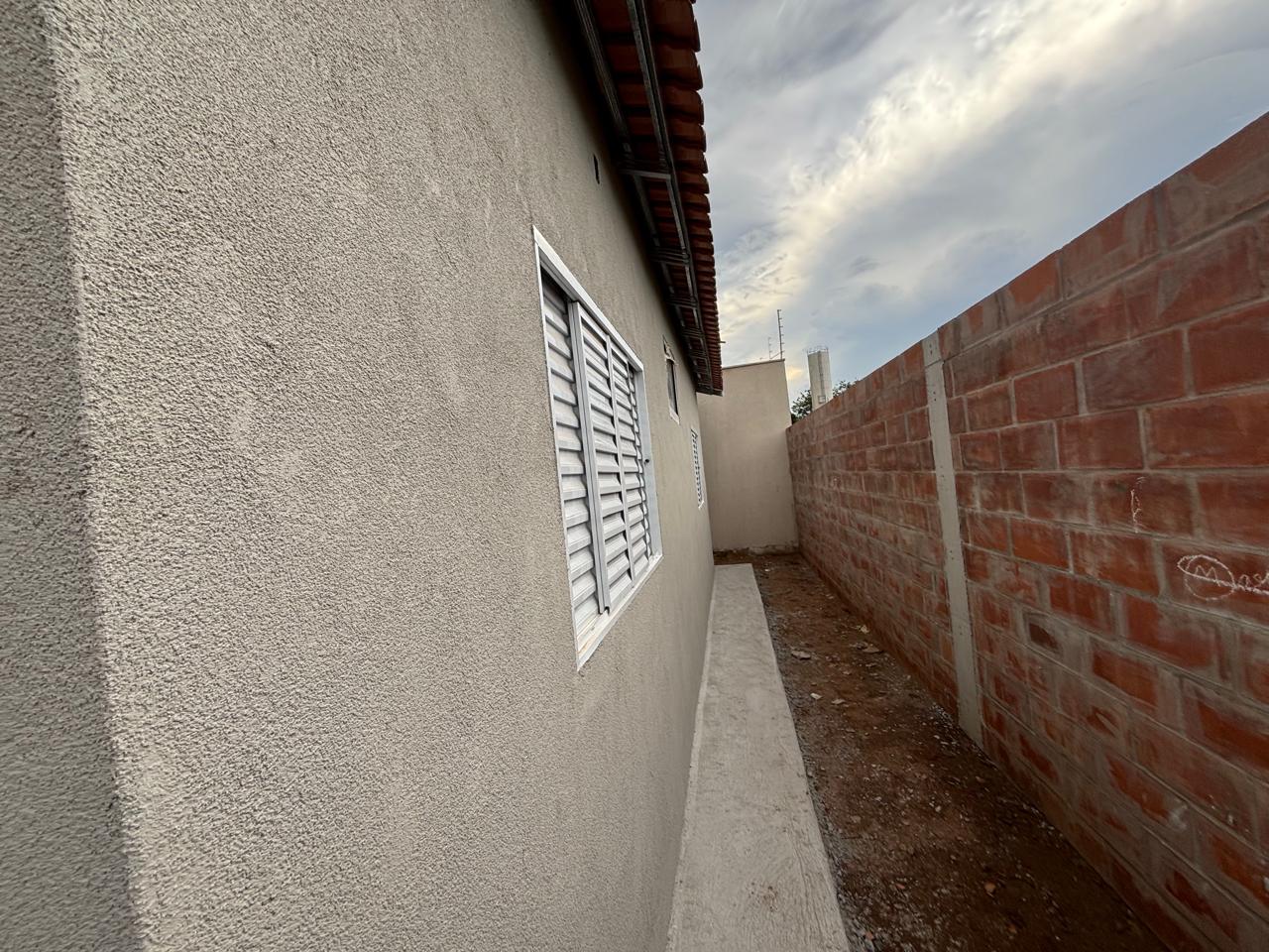 VENDE: CASA 02 DORMITÓRIOS - RESIDENCIAL ZEFERINO GIRARDI - BRODOWSKI-SP: