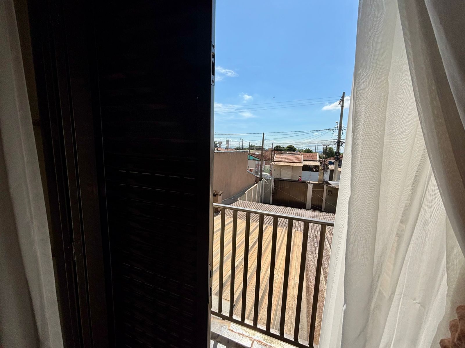 VENDE: SOBRADO 02 DORMITÓRIOS - VILA NOSSA SENHORA DAS GRAÇAS - BRODOWSKI-SP