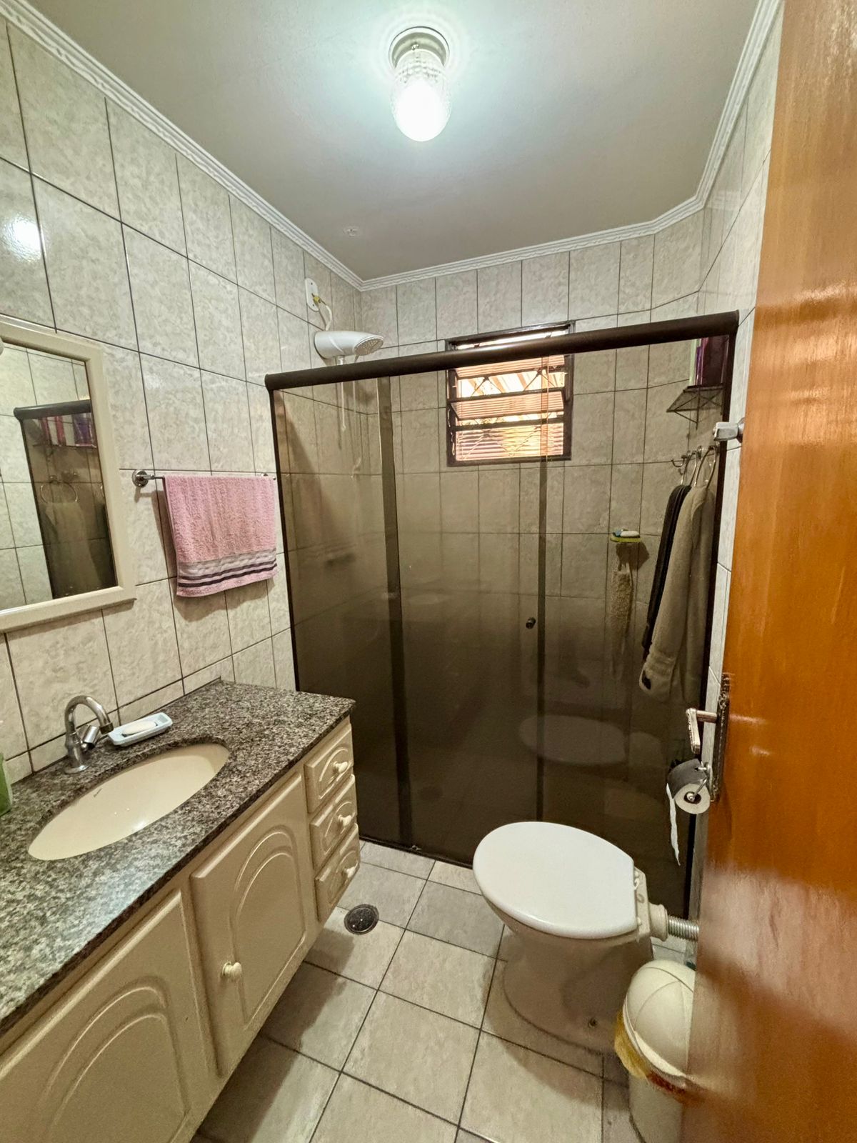 VENDE: SOBRADO 02 DORMITÓRIOS - VILA NOSSA SENHORA DAS GRAÇAS - BRODOWSKI-SP