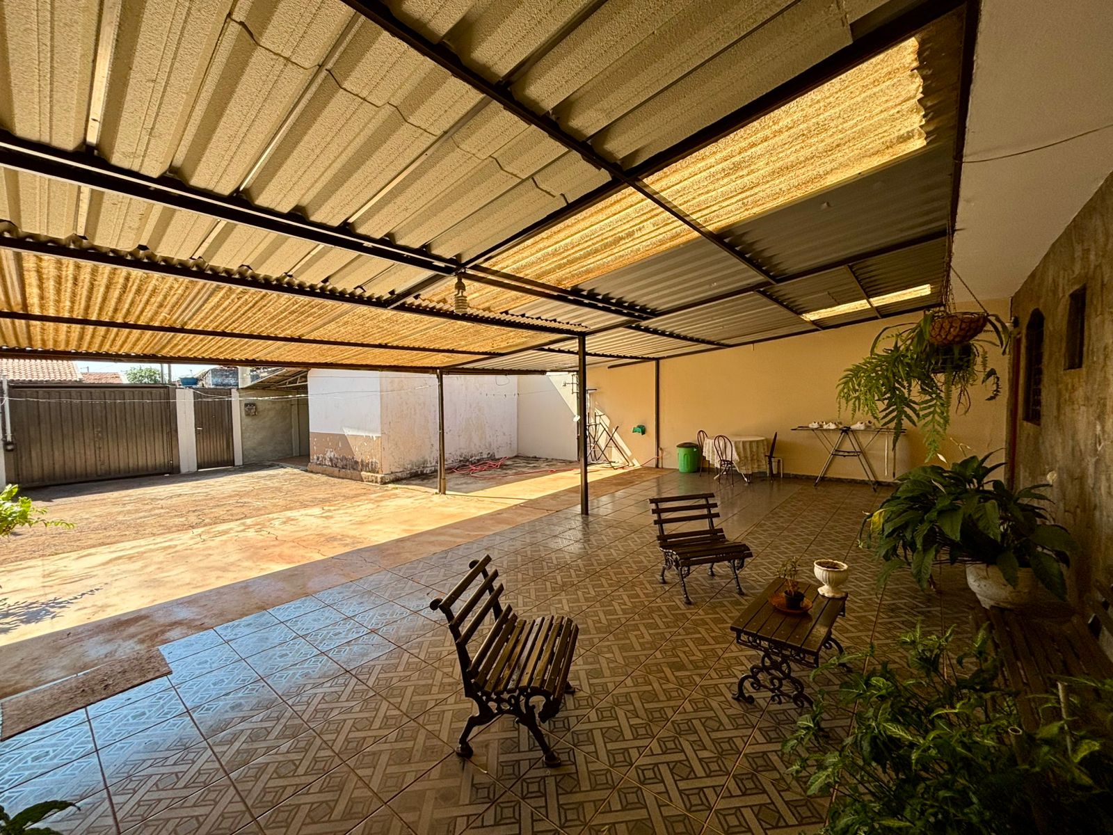 VENDE: SOBRADO 02 DORMITÓRIOS - VILA NOSSA SENHORA DAS GRAÇAS - BRODOWSKI-SP