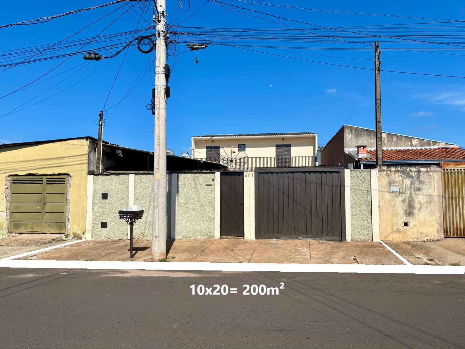 VENDE: SOBRADO 02 DORMITÓRIOS - VILA NOSSA SENHORA DAS GRAÇAS - BRODOWSKI-SP