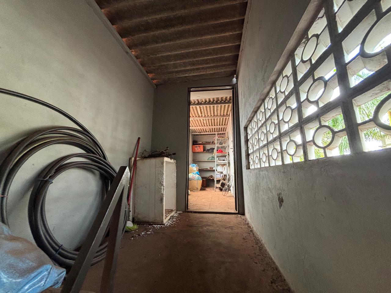 VENDE: IMÓVEL COMERCIAL - PONTO PRIVILEGIADO  NA RUA FLORIANO PEIXOTO NO CENTRO DE BRODOWSKI