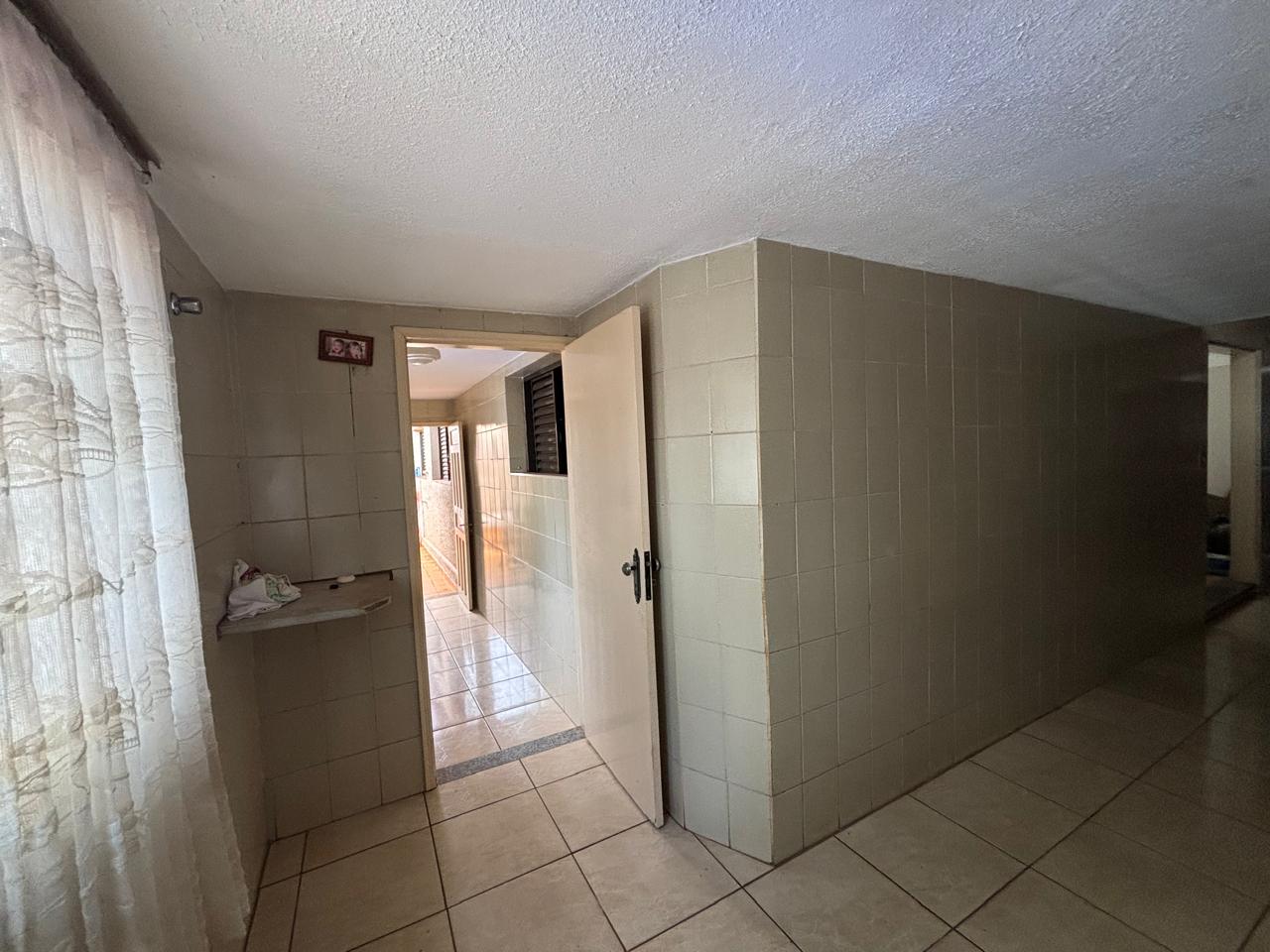 VENDE: IMÓVEL COMERCIAL - PONTO PRIVILEGIADO  NA RUA FLORIANO PEIXOTO NO CENTRO DE BRODOWSKI