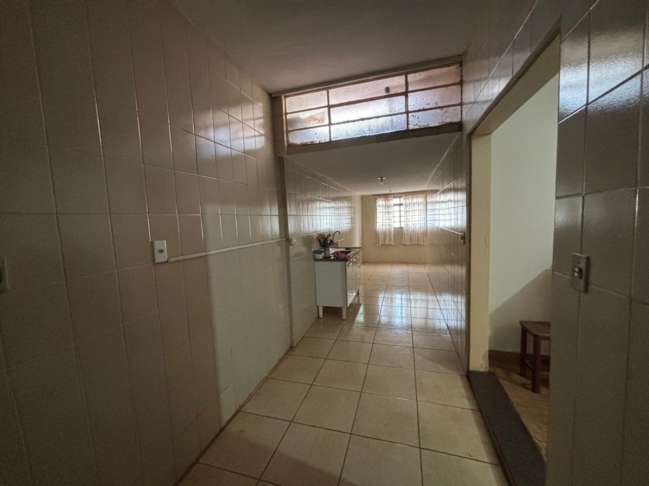 VENDE: IMÓVEL COMERCIAL - PONTO PRIVILEGIADO  NA RUA FLORIANO PEIXOTO NO CENTRO DE BRODOWSKI