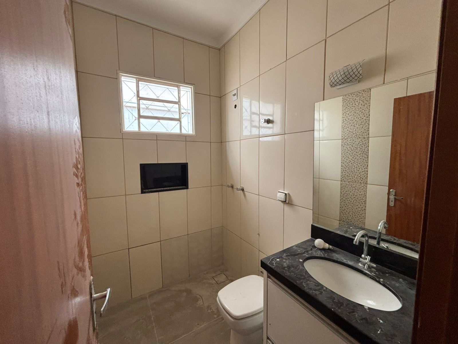 VENDE: CASA 3 DORMITÓRIOS - CONDOMÍNIO VERONA EM BRODOWSKI-SP. ( BRODOSQUI)
