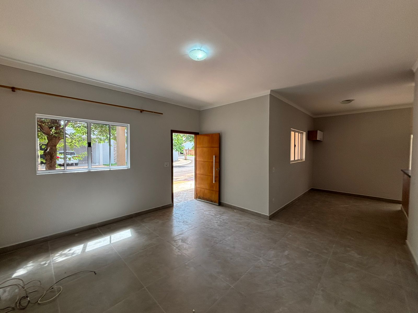 VENDE: CASA 3 DORMITÓRIOS - CONDOMÍNIO VERONA EM BRODOWSKI-SP. ( BRODOSQUI)