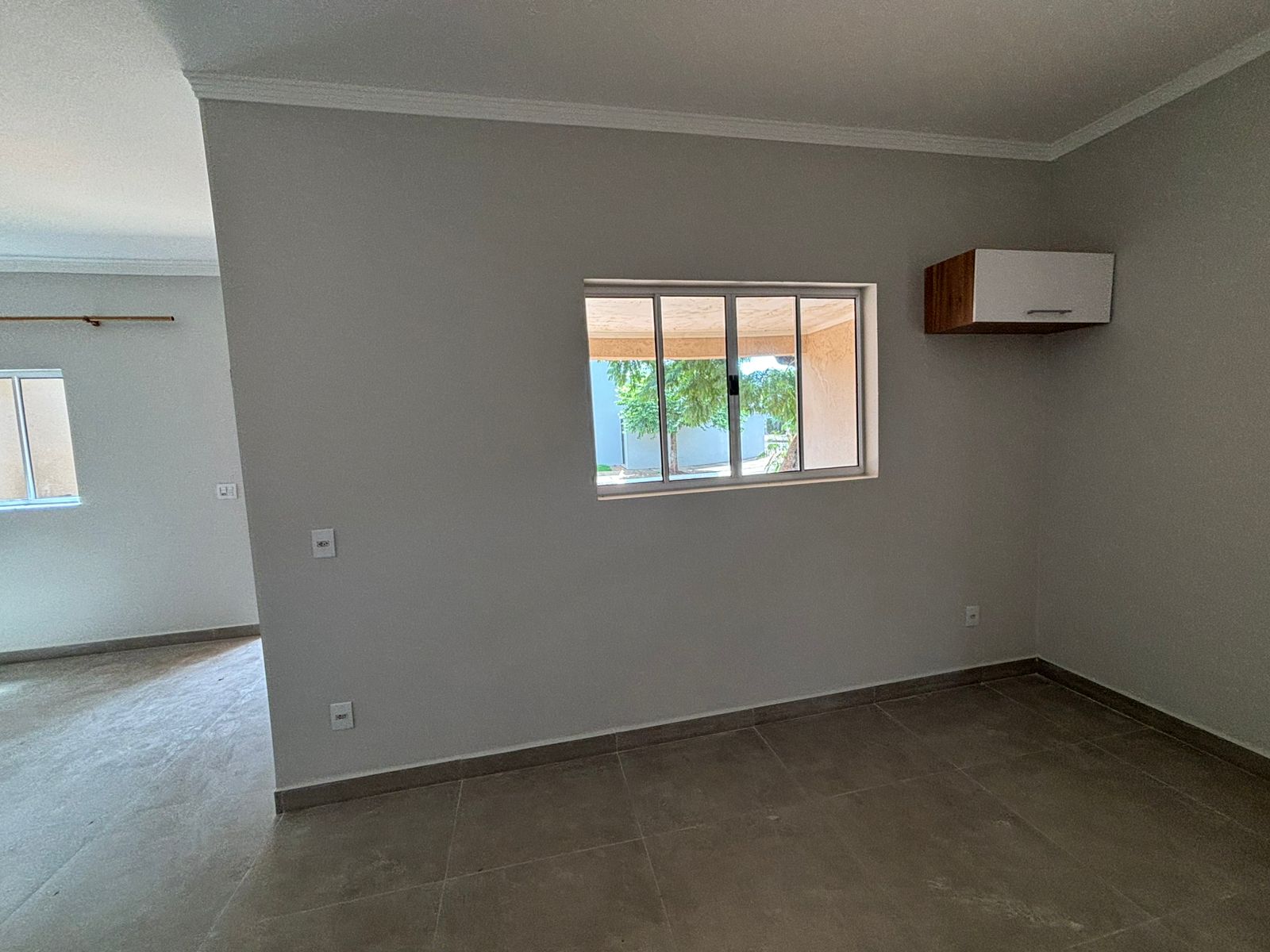 VENDE: CASA 3 DORMITÓRIOS - CONDOMÍNIO VERONA EM BRODOWSKI-SP. ( BRODOSQUI)
