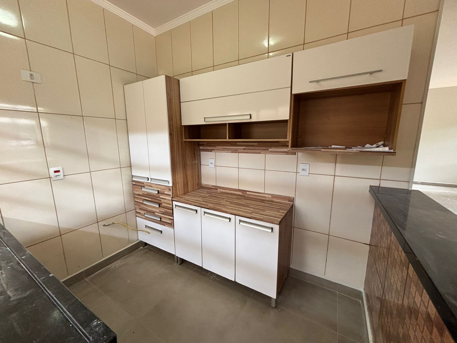 VENDE: CASA 3 DORMITÓRIOS - CONDOMÍNIO VERONA EM BRODOWSKI-SP. ( BRODOSQUI)