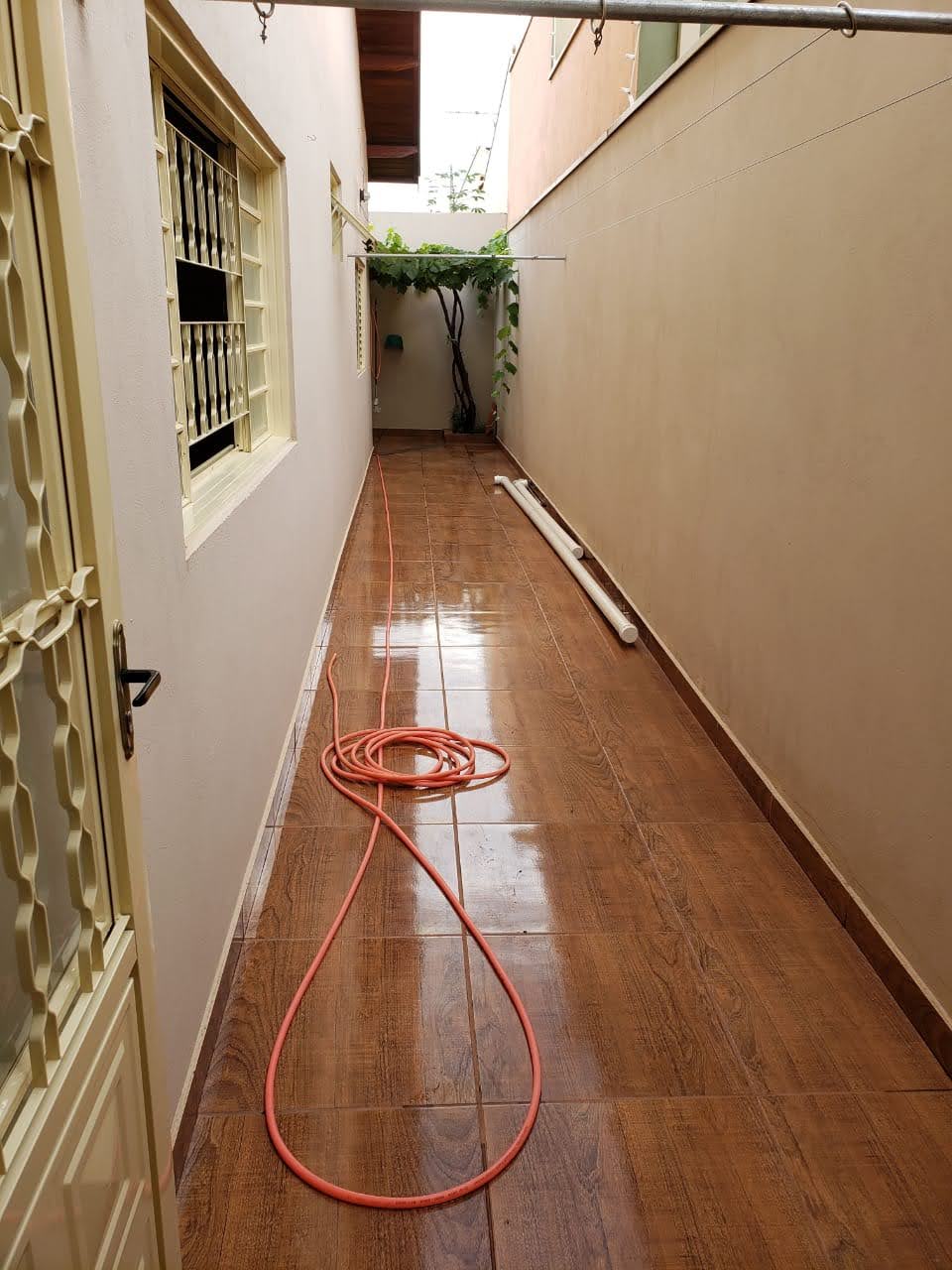 VENDE: CASA 02 DORMITÓRIOS 01 SUÍTE - JARDIM SABINO - BRODOWSKI-SP: 