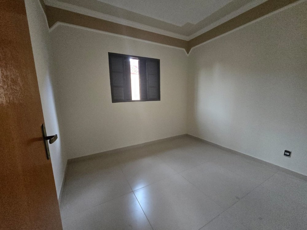 VENDE: CASA 02 DORMITÓRIOS - RESIDENCIAL LUIZA GIRARDI - BRODOWSKI-SP