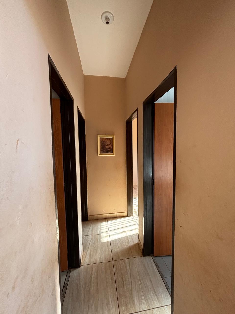 VENDE: CASA 03 DORMITÓRIOS - PARQUE DO SÁBIA - BRODOWSKI-SP