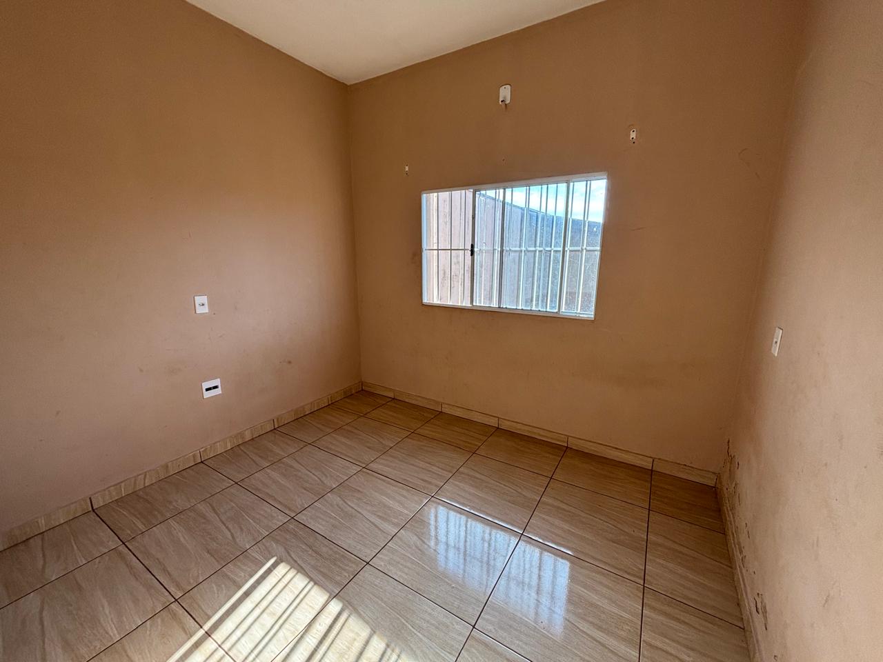 VENDE: CASA 03 DORMITÓRIOS - PARQUE DO SÁBIA - BRODOWSKI-SP